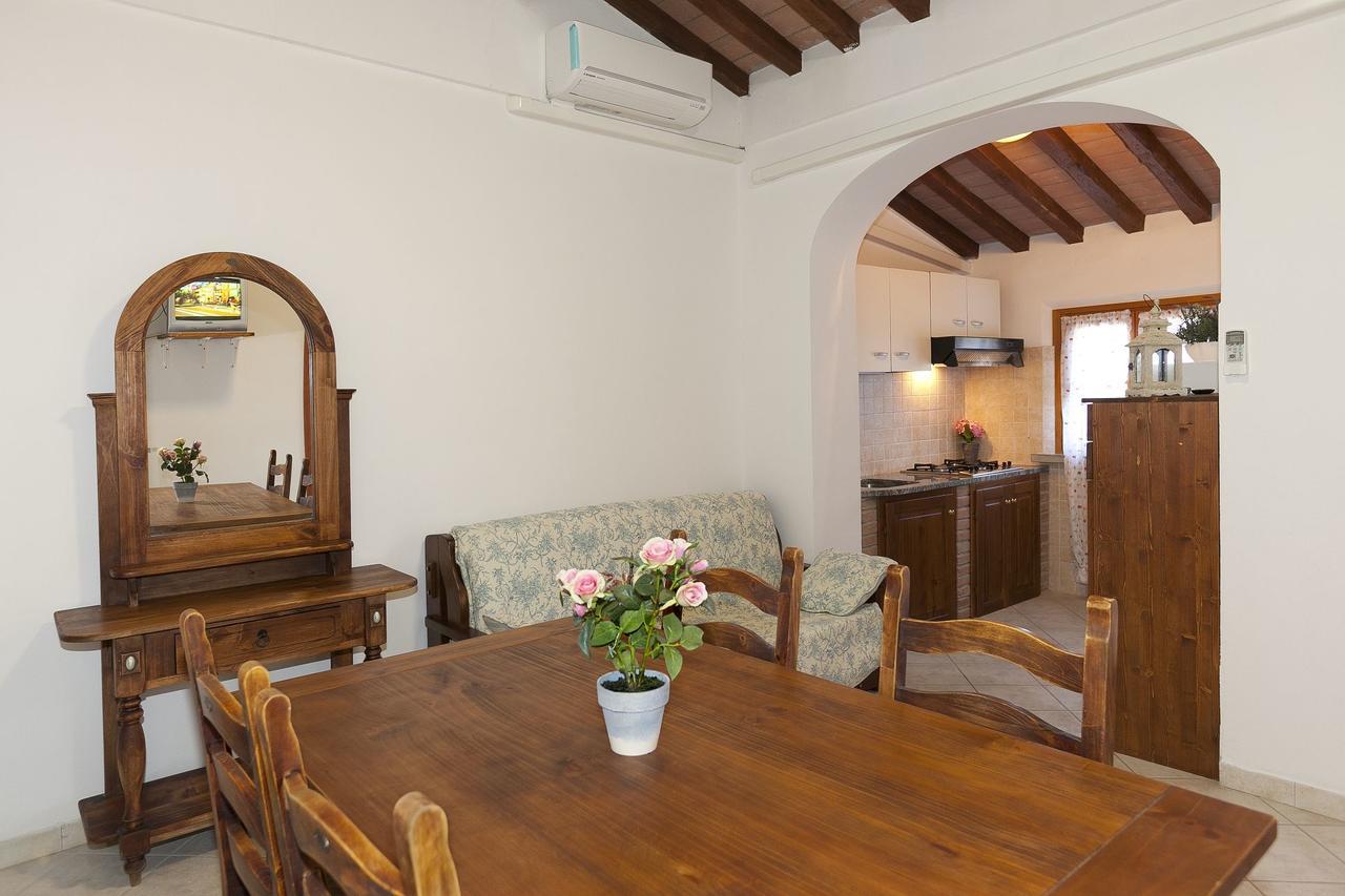 Borgo Guglielmo Aparthotel Марина ди Чечина Екстериор снимка